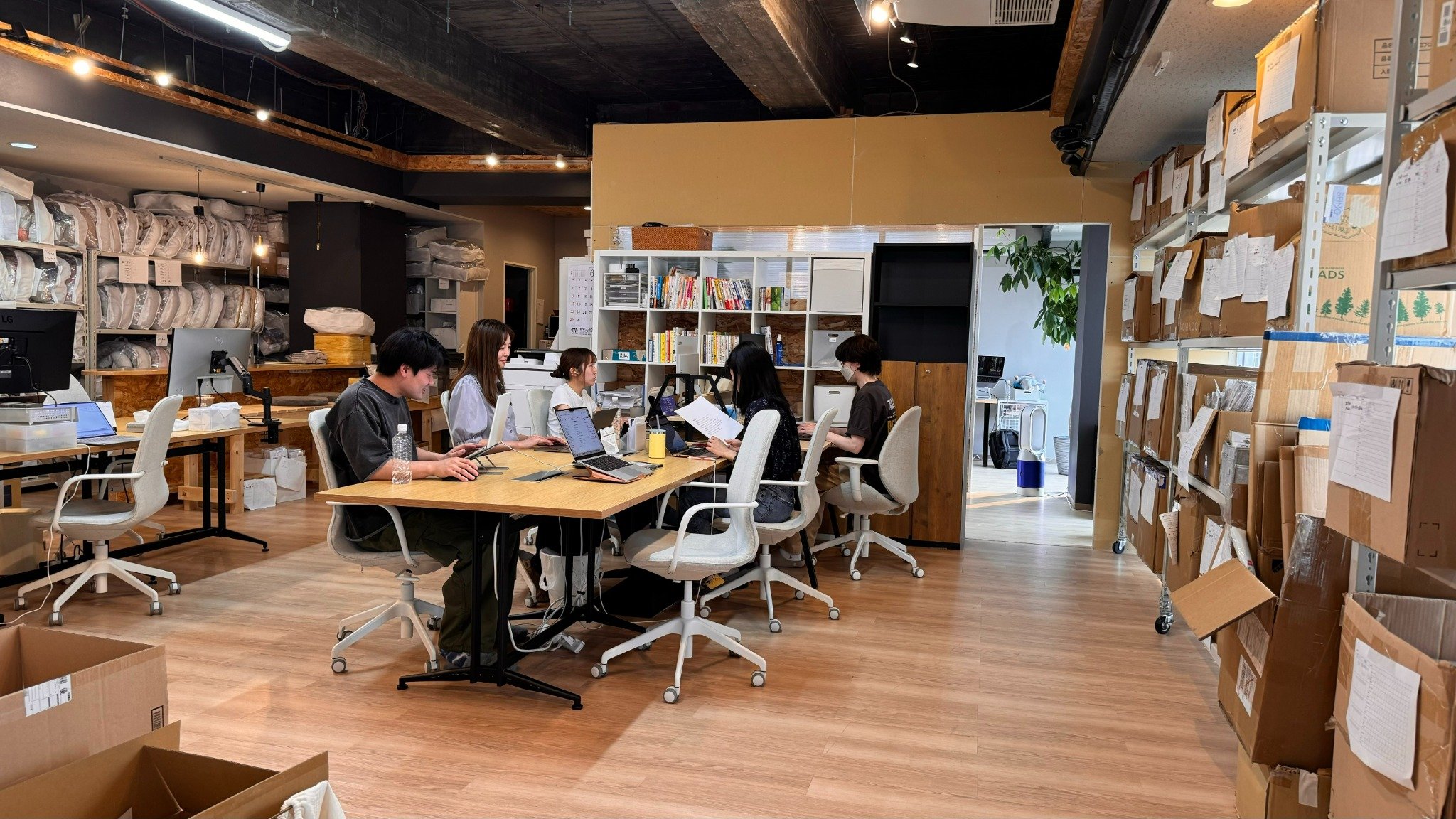 White Lapin株式会社