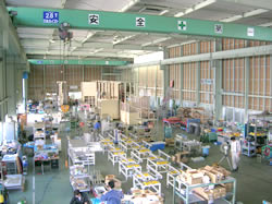 弊社工場内遠景です