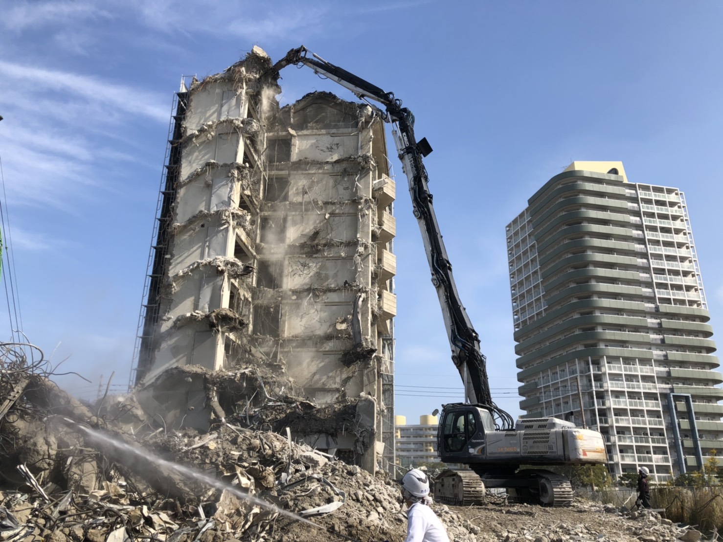 ８階建ビルの解体