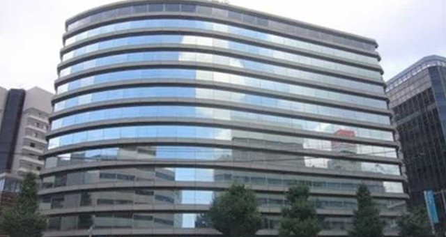 福岡支店　博多駅から徒歩5分