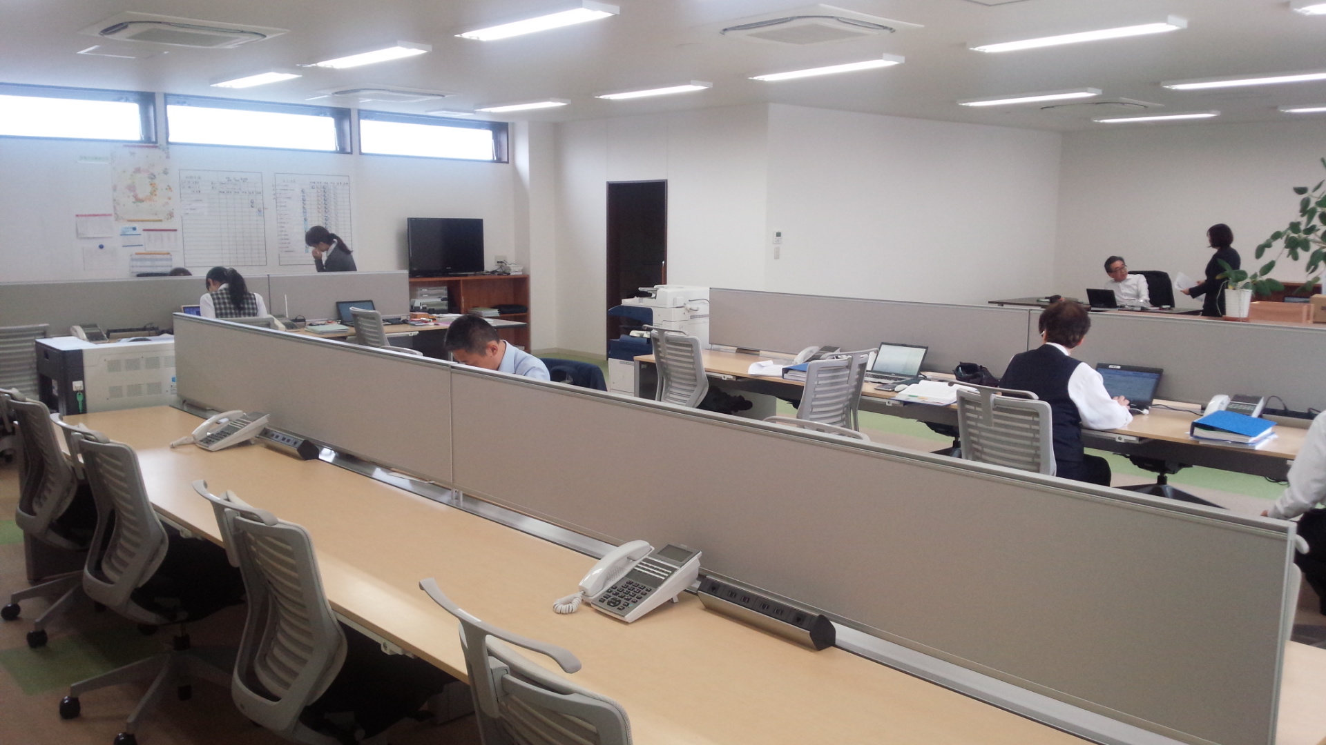 広々とした執務室