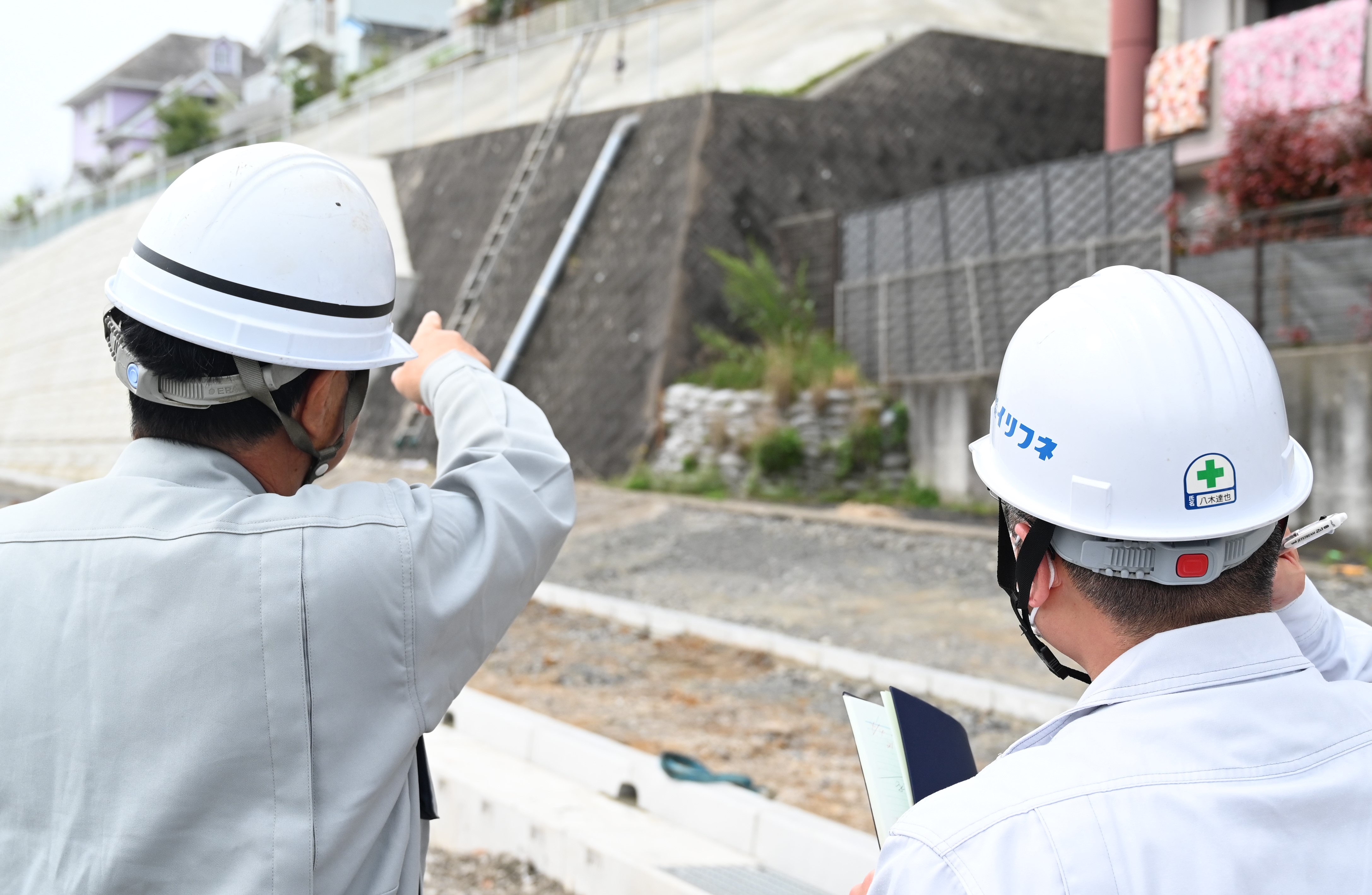 現場打合せも大切な業務です