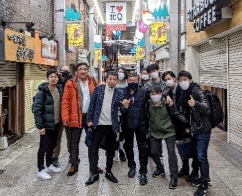 懇親会の１ショット