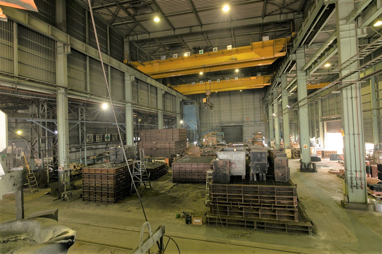 鋳造工場