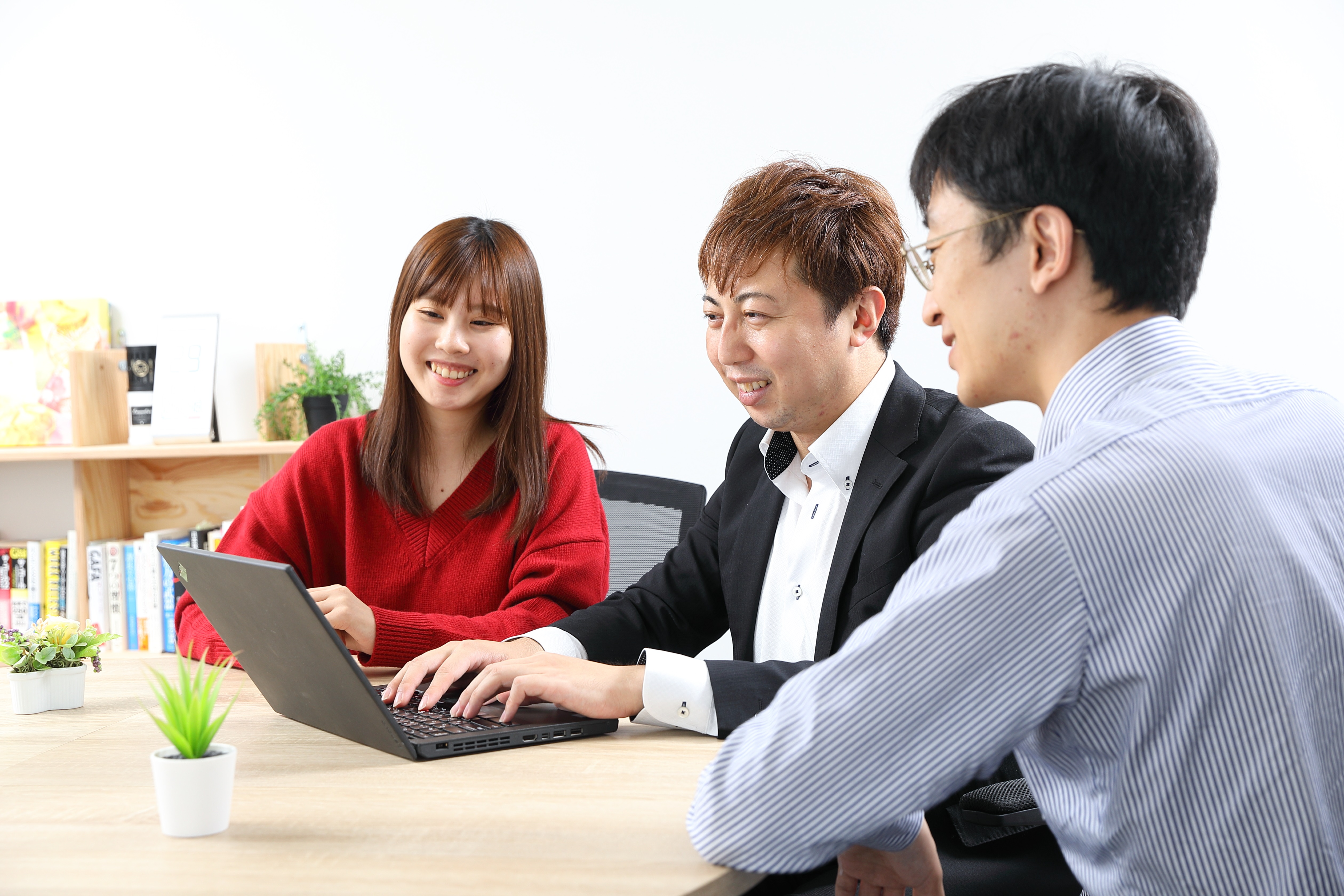 頼りになる先輩エンジニアがいます！